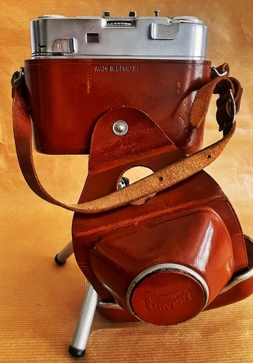 Braun Paxette Ii 35mm Film Range Finder Camera Steinheil Cassarit 1:2.8 F=50mm