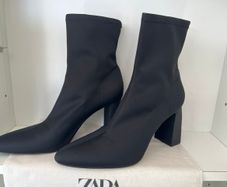 Black Elegant Ankle Boots Sz 6 / Eu 39 Satin Pull On Boots.  Jet Black.  Excellent Condition.