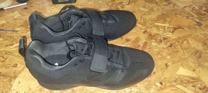 Adidas Adipower 2 price drop