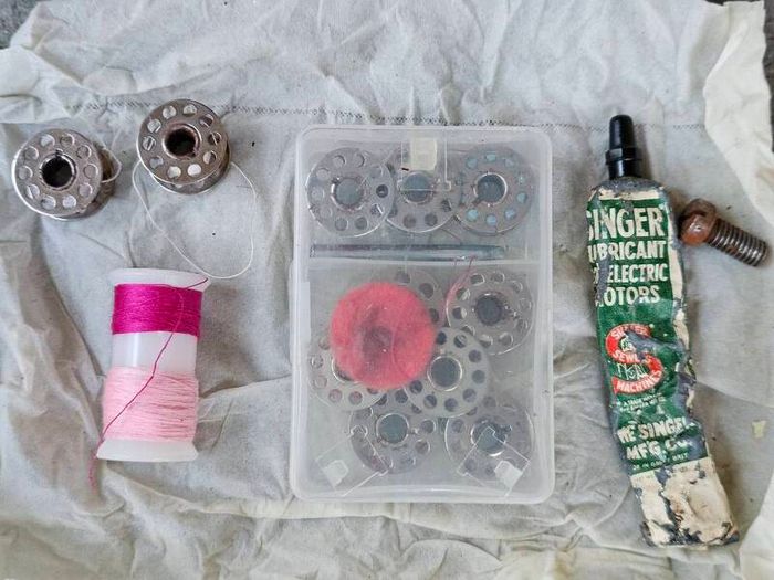 Singer sewing machine