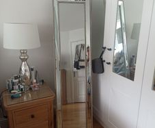 standing mirror
