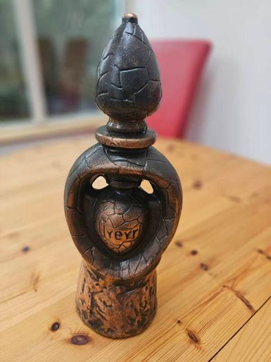 Wine container