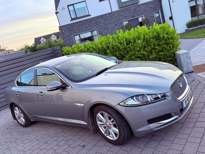 Jaguar XF 2015