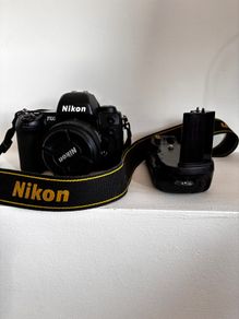Nikon F100