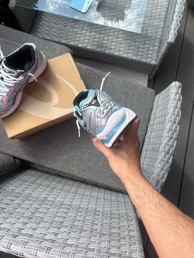 ASICS Gel Kayano 14