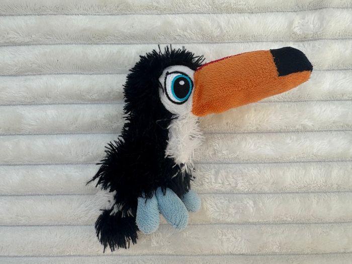 Tukan Nature Planet plush toy Used Please see pictures