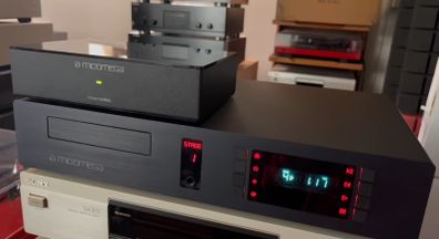 MICROMEGA Stage 1 audiophile CD player A real centre piece for any  hi-fi system stunning condition boxed with the legendary TDA1305T Bitstream DAC one of the coolest players ever With the red stealth buttons