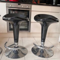 Kitchen bar stools