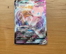 Pokemon Mew Vmax