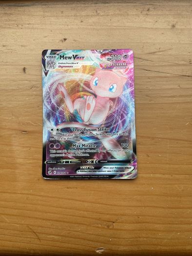 Pokemon Mew Vmax