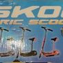 Eskoot Electric sit and ride on kids scooter Image 3
