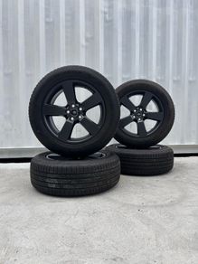 Genuine Land Rover Defender 20" Alloy Wheels - Pirelli LR Tyres