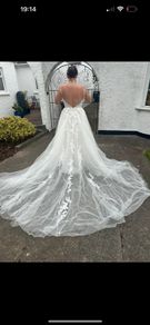 wedding dress