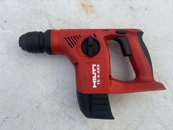 Hilti TE 4 A22 Cordless Rotary Hammer Drill