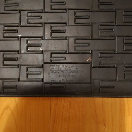 CIK-CAR rubber floor mats for MG4 (2022-)