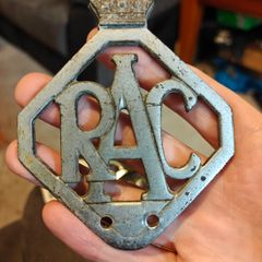 Vintage RAC Grille Car Badge