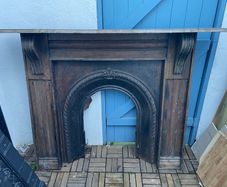 Victorian cast iron fireplace & wooden surround