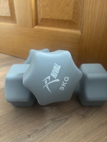 Dumbbells - 9kg Pair