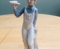 Tengra Spanish Porcelain Figurine