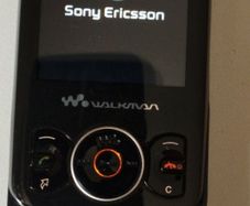 Sony Spiro Walkman Phone - New battery
