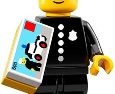 LEGO Minifigures Series 18 - Rare Classic Police Officer 1978 (71021)