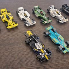 Hot Wheels Loose Bundle - Used Unboxed - Formula 1 Die-Cast Racing Car