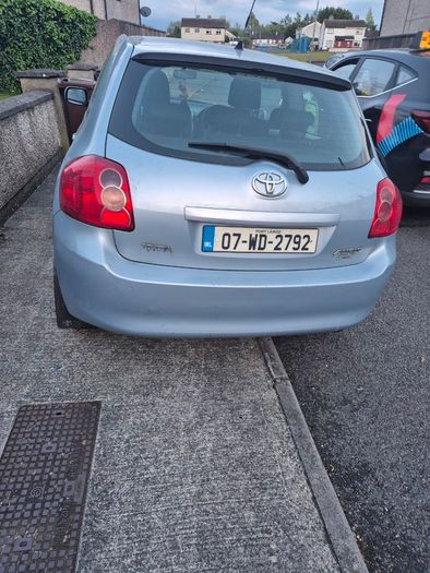 2007 Toyota Auris