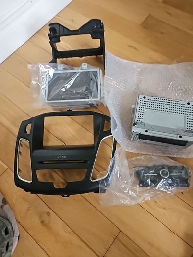 ford focus snyc 2 touch screen with CD player