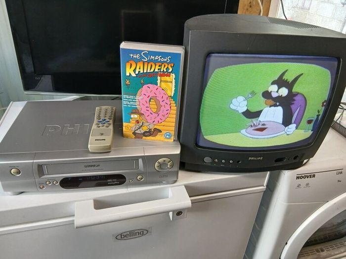 Phillips vhs player with remote