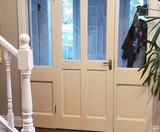 door with side panels