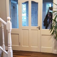 door with side panels