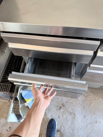 Infrico Commercial 4-Drawer Under-Counter Fridge