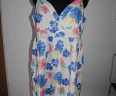 Papaya Maternity floral summer dress size UK18 EU46 Postage included