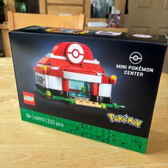 Pokemon Lego Center 40911 | New and Sealed