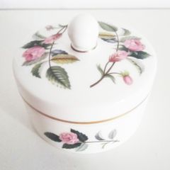 Vintage Wedgwood fine bone china trinket pot