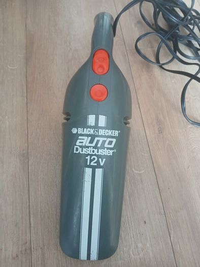 Black & Decker 12 Volt DustBuster Auto Vacuum Cleaner