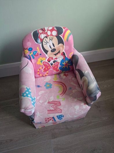 Minnie Mouse Chair