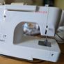 Singer Starlet sewing machine Image 6