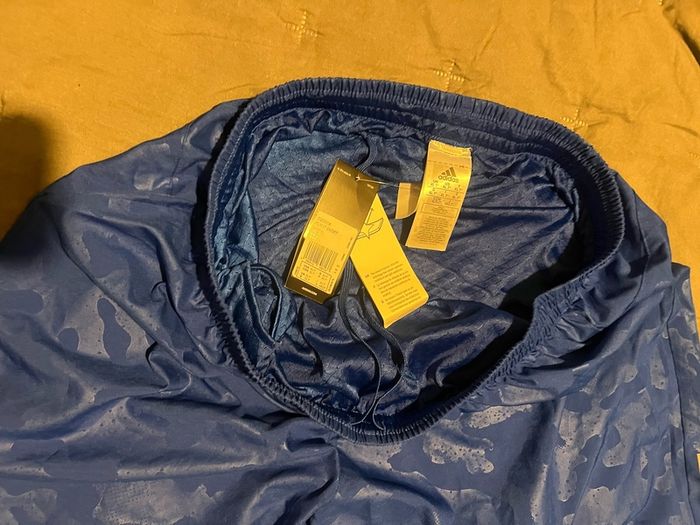 Adidas running Shorts size xl