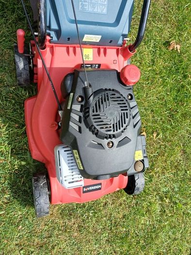 Sovereygn petrol lawn mower