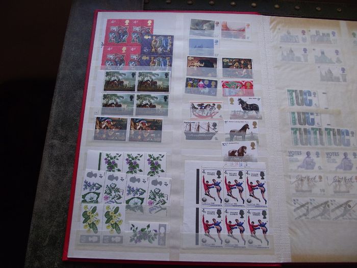 Collection of Mint Elizabeth II stamps, blocks and strips (1946-1990s)