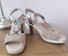 sandals - size IE 4 / EU 37