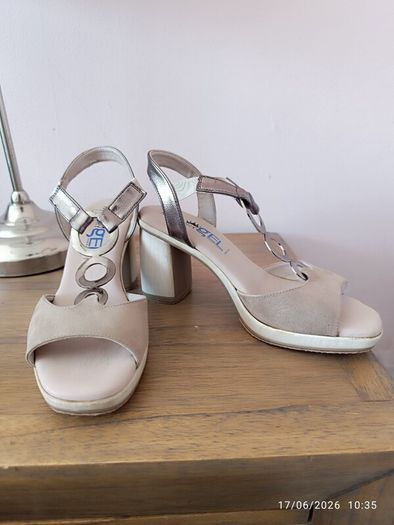 sandals - size IE 4 / EU 37
