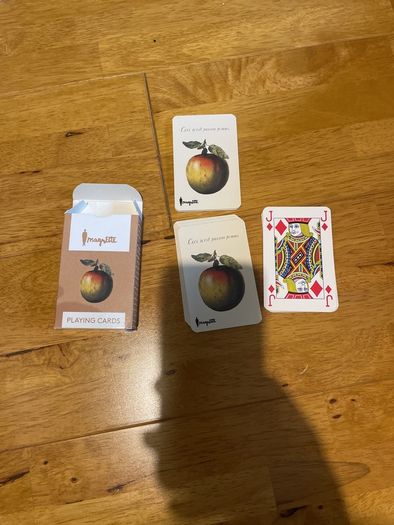 playing cards: magritte etditon