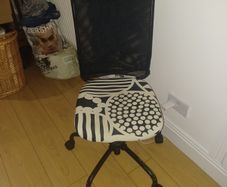 Computer chair