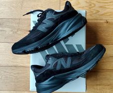 New Balance 990v6 Triple Black, size 43 (27.5 cm
