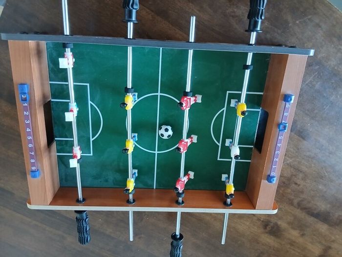 Table top soccer
