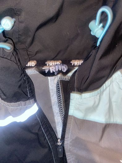 Griid active wear windbreaker