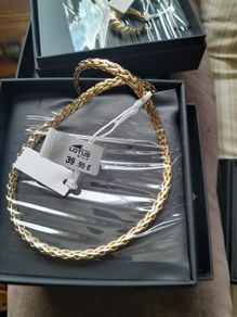 ladies  jewellery