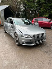 Breaking audi a4 b8 caha jkp ly7g s line Quattro 2010